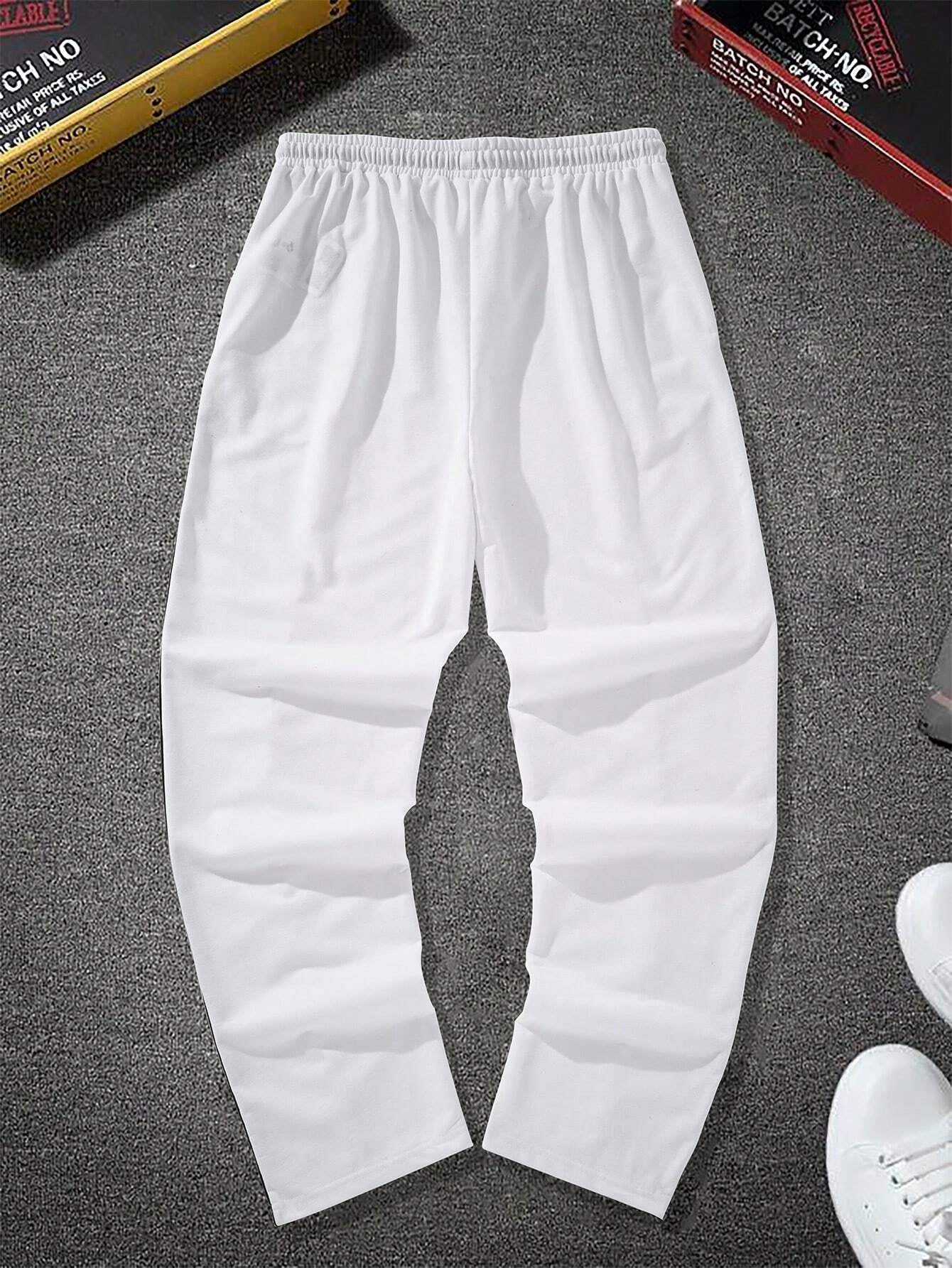 Manfinity Homme Men'S Loose Fit Sweatpants with Patch Detail and Drawstring Waist Straight Leg Long Sweat Pant Going Out Casual Boyfriend Gift